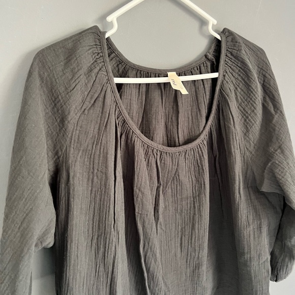 Pact Charcoal Gray Size L Coastal Double Gauze Scoop Neck Top Blouse Shirt - Picture 4 of 7